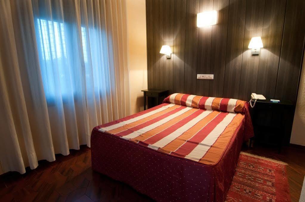 Hotel Cigarrales 2*